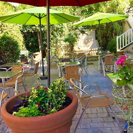 Hostellerie Du Prieure Saint-Prix  Eksteriør billede