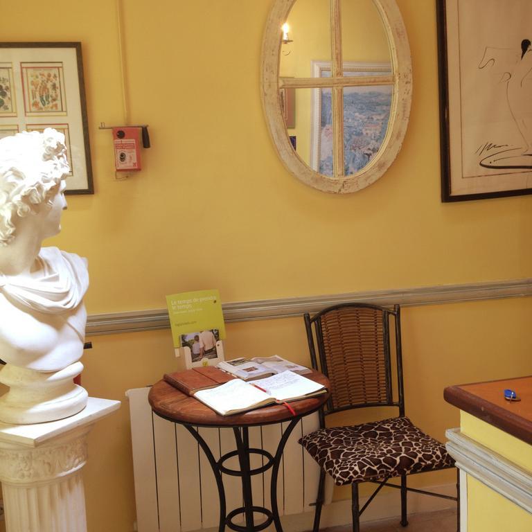Hostellerie Du Prieure Saint-Prix  Eksteriør billede