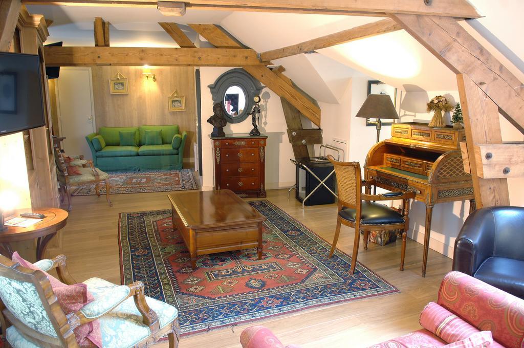 Hostellerie Du Prieure Saint-Prix  Eksteriør billede