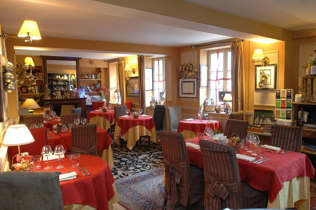 Hostellerie Du Prieure Saint-Prix  Eksteriør billede
