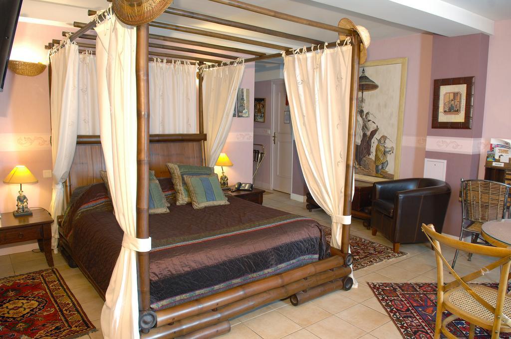 Hostellerie Du Prieure Saint-Prix  Eksteriør billede