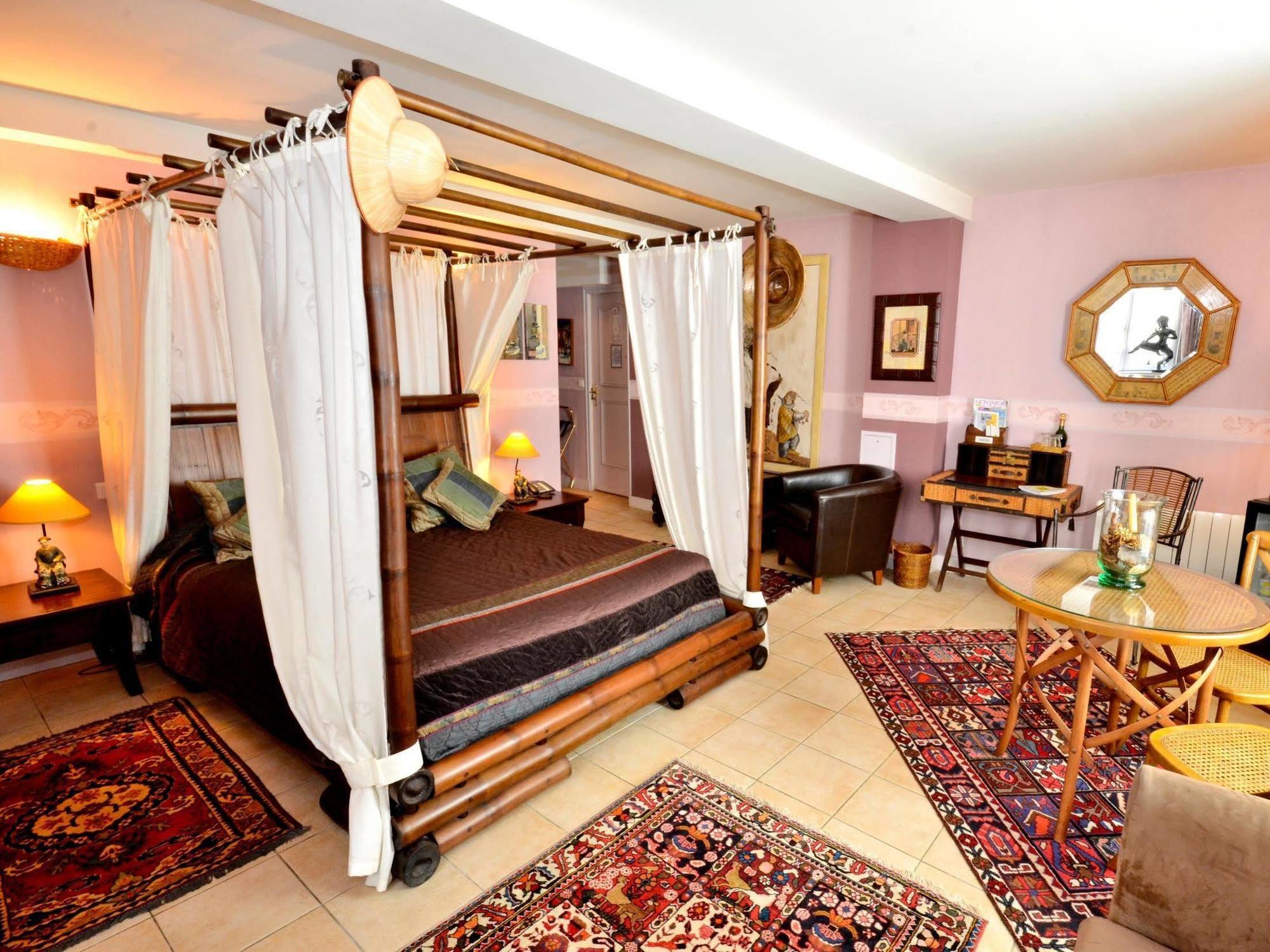Hostellerie Du Prieure Saint-Prix  Eksteriør billede