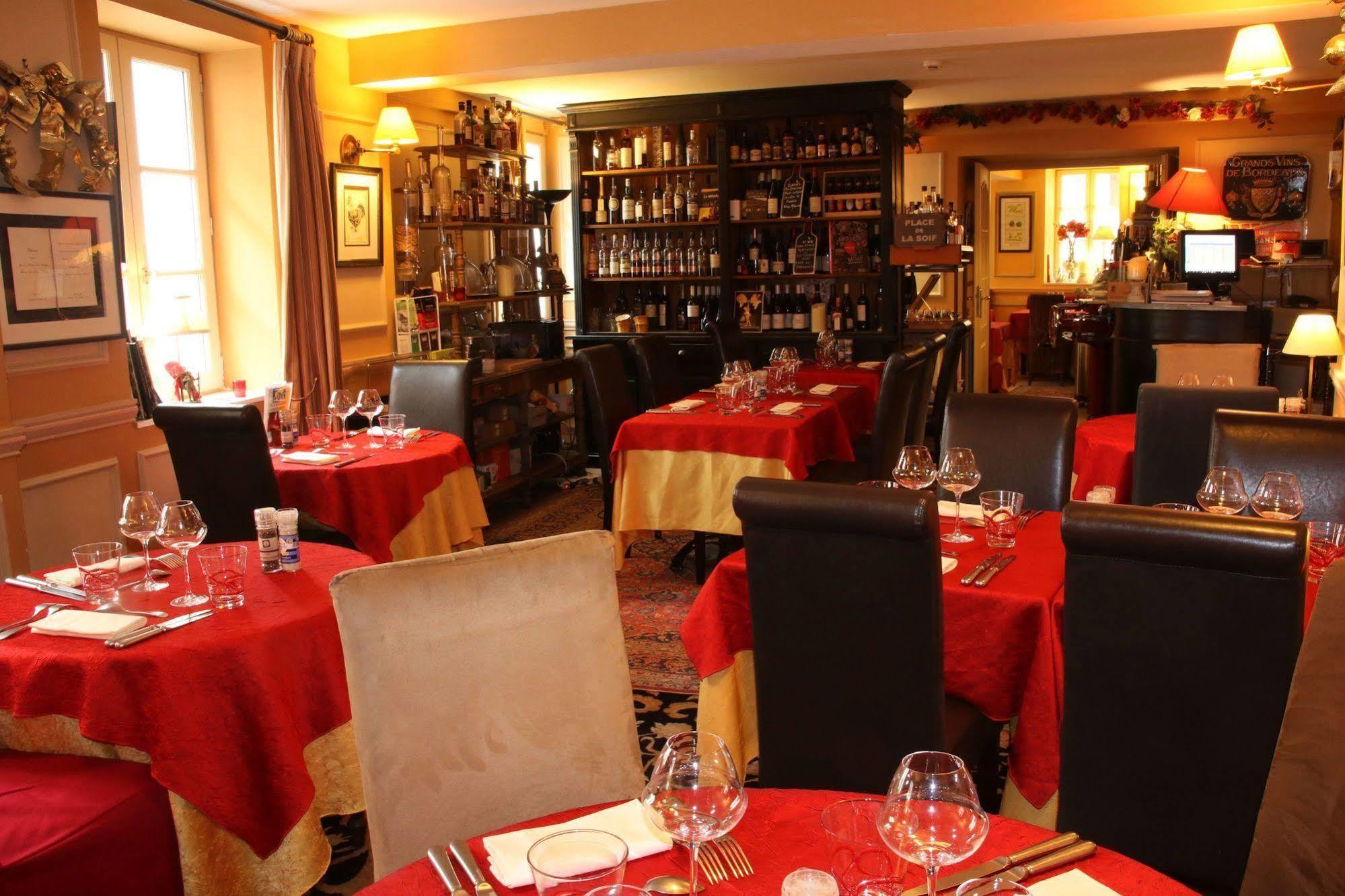 Hostellerie Du Prieure Saint-Prix  Eksteriør billede